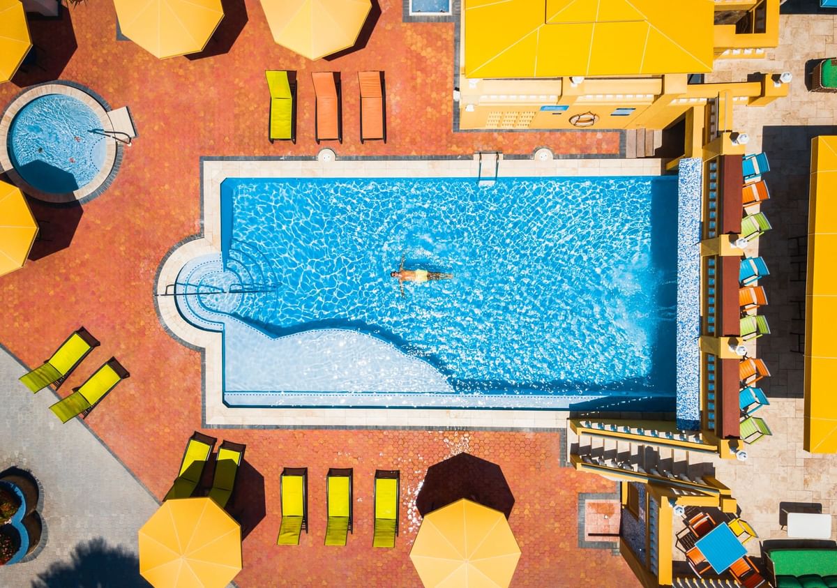 Amsterdam Manor's tropical waterfall pool